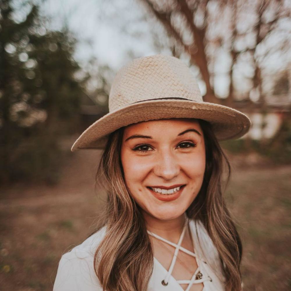 Meet your Posher, Sarah